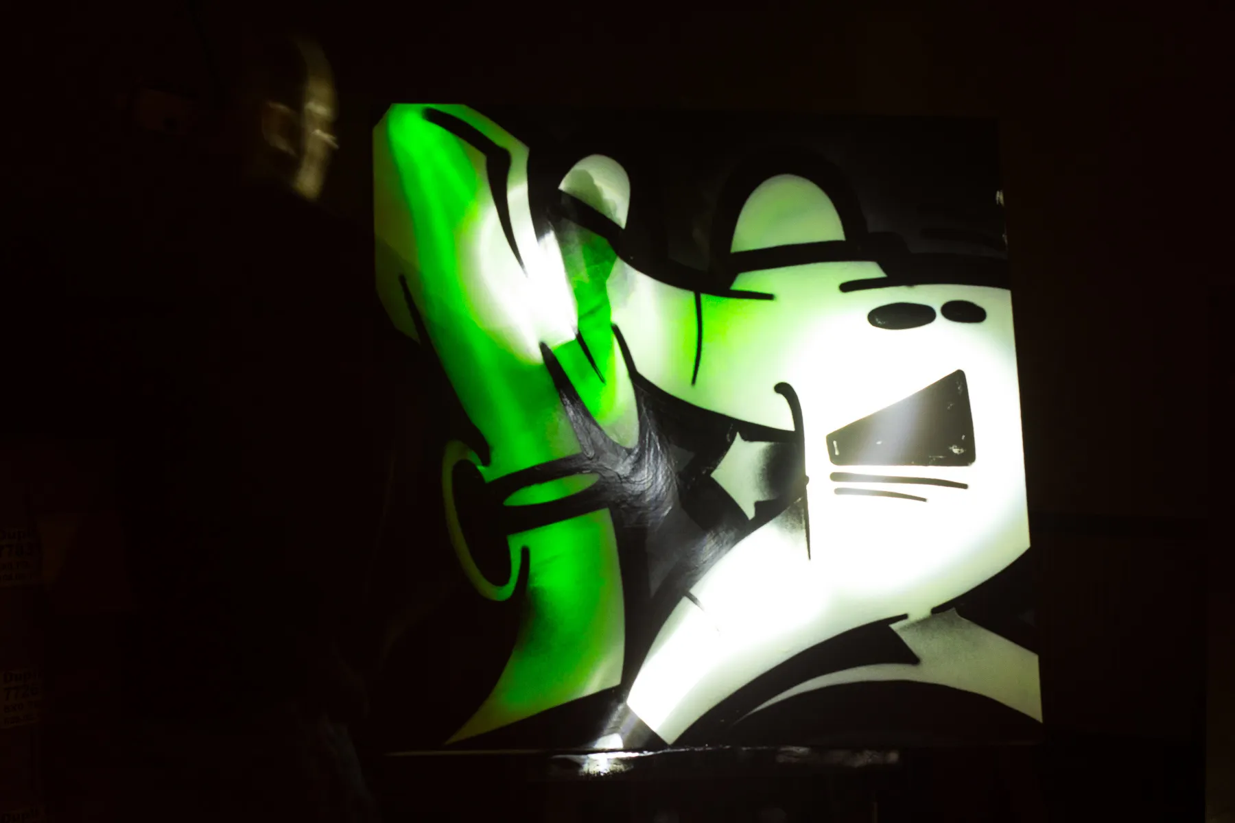 Montana Cans MONTANA NIGHTGLOW - GLOW IN THE DARK SPRAY - GROEN - Afbeelding 2